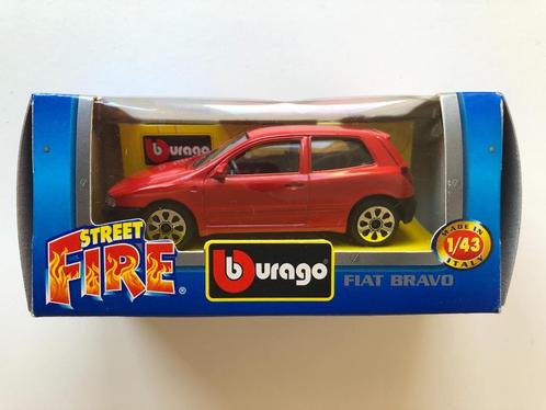 Fiat Bravo rood BBurago 1:43, Hobby en Vrije tijd, Modelauto's | 1:43, Nieuw, Auto, Overige merken, Ophalen of Verzenden
