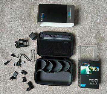 GoPro Hero 4 Session compleet met accesoires beschikbaar voor biedingen
