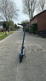 Elektrisch step, Fietsen en Brommers, Steps, Ophalen, Navee, Zo goed als nieuw, Elektrische step (E-scooter)