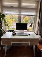 Leuk wit bureau met diepe lades - Hilversum, Huis en Inrichting, Bureaus, Ophalen, Gebruikt, Bureau