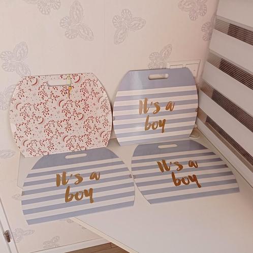 Cadeauverpakking / geschenkverpakking / cadeaudoos - 4 stuks, Diversen, Cadeaupapier, Nieuw, Ophalen of Verzenden
