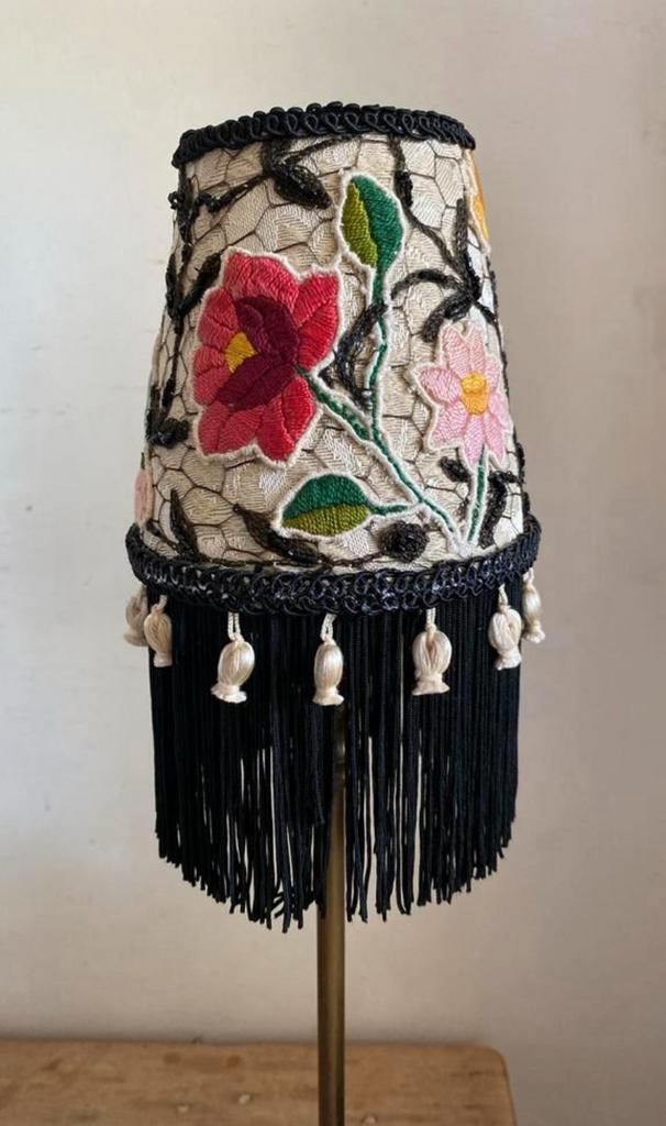 Gerestyled lampenkapje / klemkapje, Huis en Inrichting, Lampen | Lampenkappen, Nieuw, Minder dan 25 cm, Overige vormen, Crème