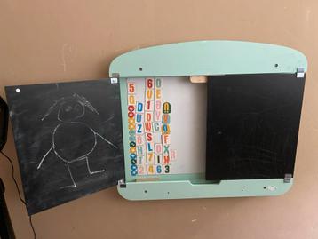 Schoolbord, krijtbord, magneetbord, hout beschikbaar voor biedingen
