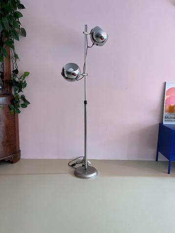 Vintage Chromen Vloerlamp – Dubbele Eye-Ball Spotkoppen – Ja beschikbaar voor biedingen