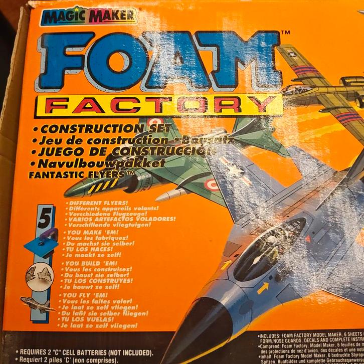 Foam Factory Vliegtuigjes - Zo Goed Als Nieuw!, Kinderen en Baby's, Speelgoed | Educatief en Creatief, Zo goed als nieuw, Knutselen