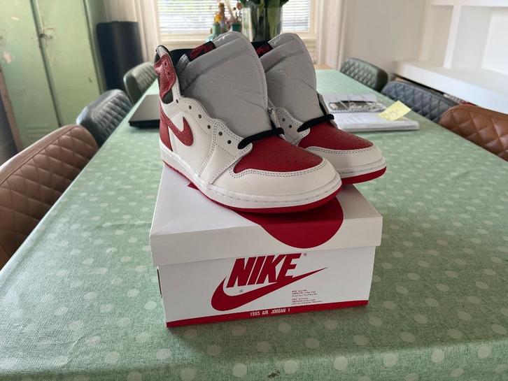 Nike Air Jordan 1 High Heritage - 42, Kleding | Heren, Schoenen, Nieuw, Sneakers of Gympen, Overige kleuren, Ophalen of Verzenden