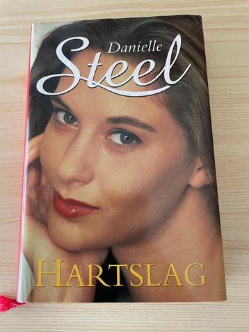 Danielle Steel - Hartslag. beschikbaar voor biedingen