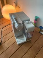 Delonghi Latissima Touch met melkopschuimsysteem, Gebruikt, Espresso apparaat, Ophalen of Verzenden, Koffiepads en cups