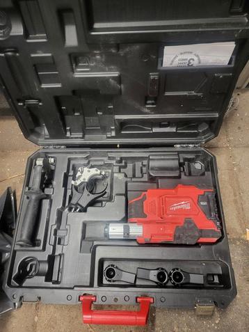 Milwaukee TR 066 (M12DE) met accessoires beschikbaar voor biedingen