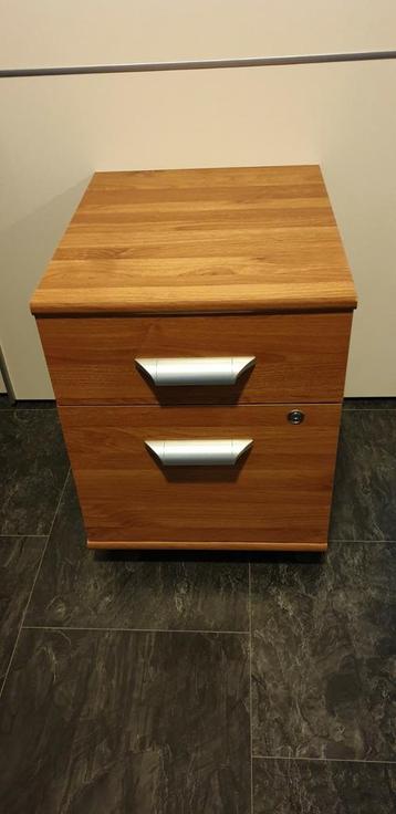 Bureau kastje.