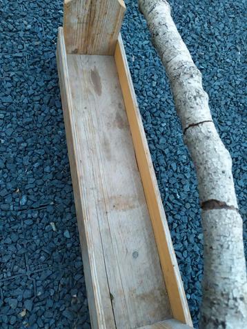Ongebruikt tafel decoratie ongeveer 80 cm lang beschikbaar voor biedingen