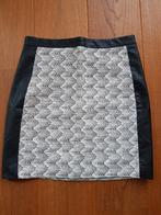 Zwart/witte rok, H&M, maat 38, Kleding | Dames, Rokken, Maat 38/40 (M), H&M, Wit, Nieuw