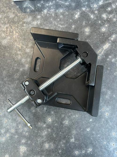 Te koop aangeboden 68 mm Lashoek klem /, Doe-het-zelf en Verbouw, IJzerwaren en Bevestigingsmiddelen, Zo goed als nieuw, Overige typen