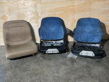 Set van drie grammer trekkerstoelen beschikbaar voor biedingen