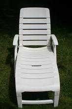 Mooie hele stevige ligbed, Tuin en Terras, Ophalen, Gebruikt, Wicker, Verstelbaar