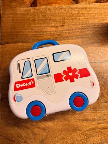 Dokterstasje Speelgoed beschikbaar voor biedingen
