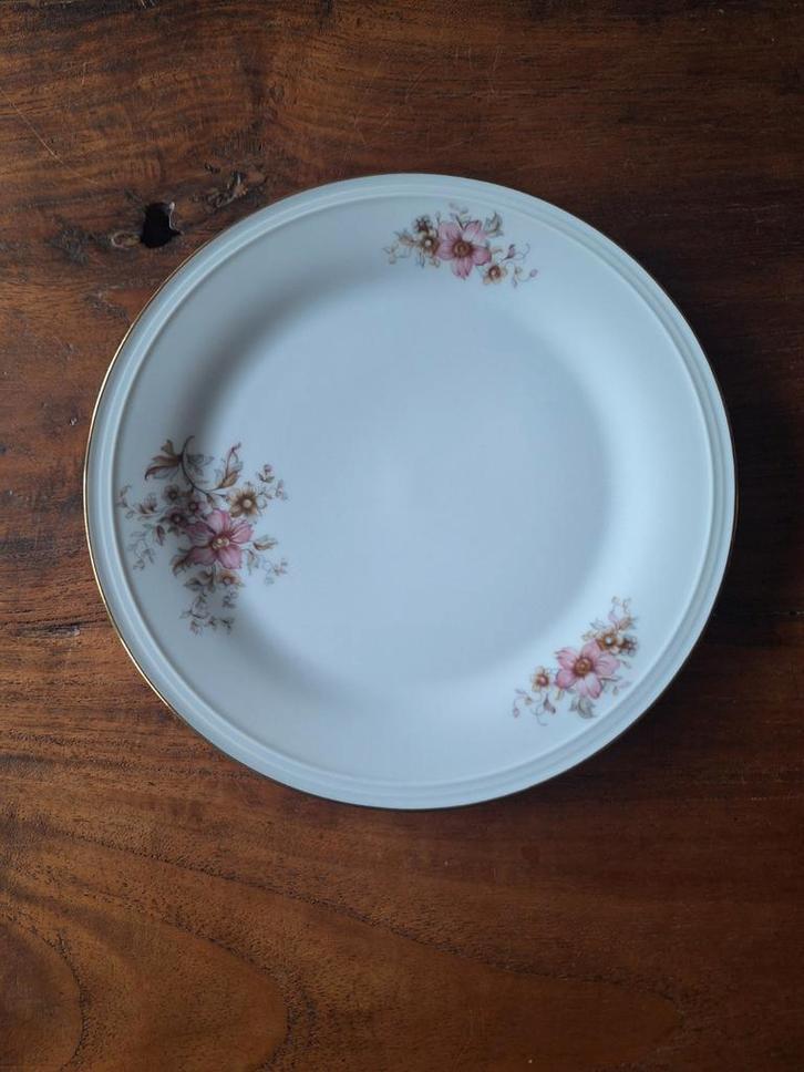 11 Tirschenreuth Bavaria Gebaksbordjes, Huis en Inrichting, Keuken | Servies, Gebruikt, Bord(en), Overige stijlen, Porselein, Ophalen of Verzenden