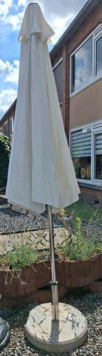 Kantelbaar parasol witte parasol zware Parasolvoet met hoes, Tuin en Terras, Parasols, Ophalen, Gebruikt, Kantelbaar, 2 tot 3 meter