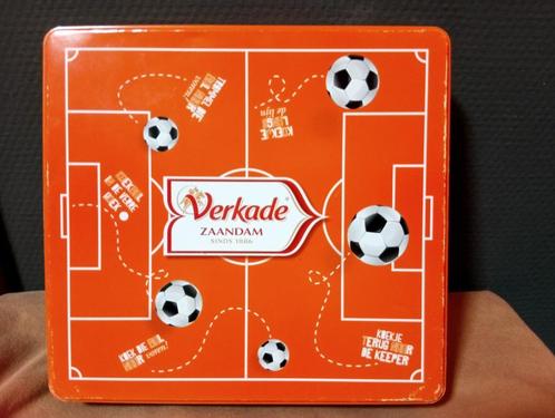 Verkade voetbalblik 'Oranje', 2015, Verzamelen, Blikken, Gebruikt, Beschuit, Verkade, Ophalen of Verzenden