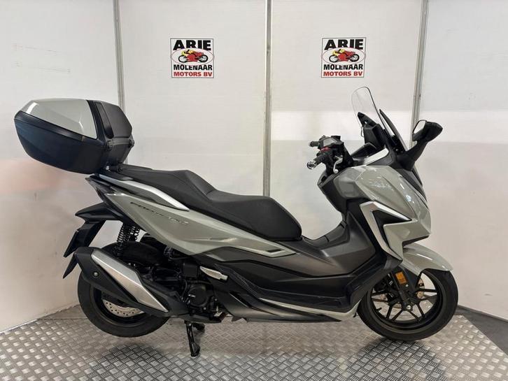 Honda NNS 350 FORZA ABS (bj 2021), Motoren, Motoren | Honda, Bedrijf, Scooter, 12 t/m 35 kW, Minimaal motorrijbewijs A2