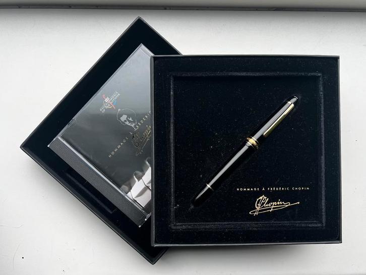 Montblanc vulpen Meisterstuck 145 classic F nib, Verzamelen, Pennenverzamelingen, Zo goed als nieuw, Vulpen, Mont Blanc, Ophalen of Verzenden