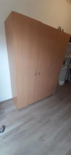 Gratis kledingkast bergruimte, Huis en Inrichting, Kasten | Kledingkasten, Ophalen, Gebruikt, 50 tot 75 cm, 150 tot 200 cm
