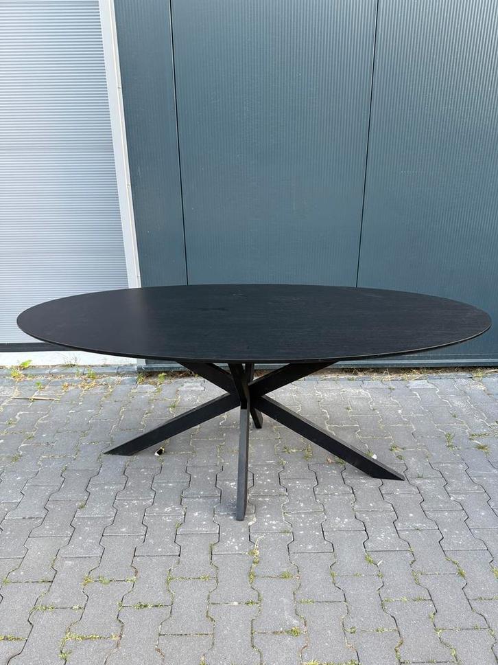 Ovale zwarte eettafel 160x90cm, Huis en Inrichting, Tafels | Eettafels, Nieuw, 50 tot 100 cm, 200 cm of meer, Vijf personen of meer