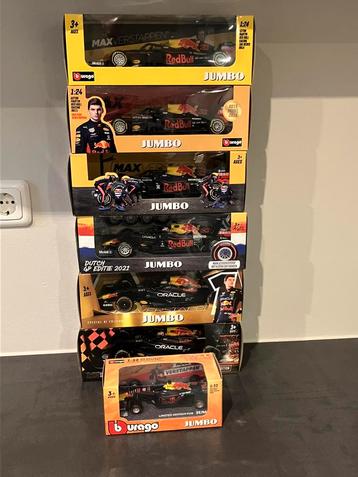 Max Verstappen auto’s van de Jumbo 2017 t/m 2023 (7 stuks) beschikbaar voor biedingen