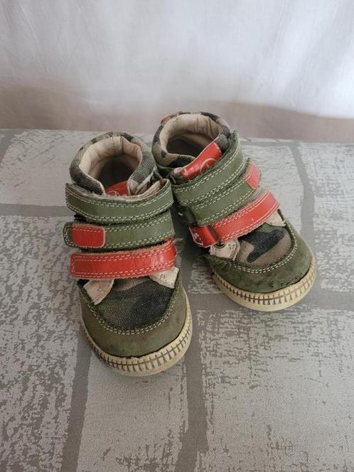 Stoere leger kleurige sneakers. klitterband Mt 22. Merk Blox, Kinderen en Baby's, Kinderkleding | Schoenen en Sokken, Zo goed als nieuw