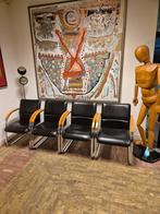 Vintage Cantilever Stoelen – chroom & hout – jaren 8, Huis en Inrichting, Ophalen, Zwart, Zo goed als nieuw, Vier