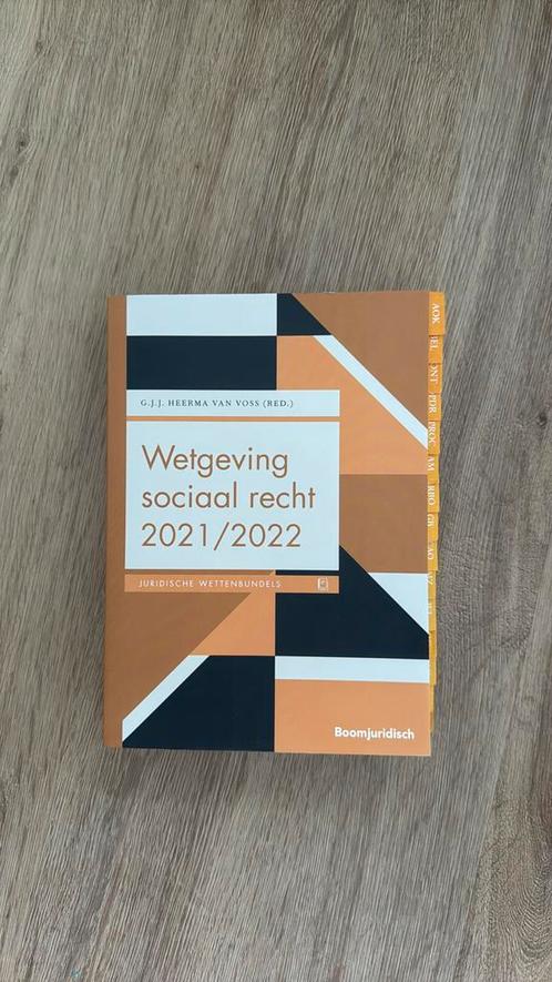 Wetgeving sociaal recht 2021/2022, Boeken, Wetenschap, Zo goed als nieuw, Ophalen of Verzenden