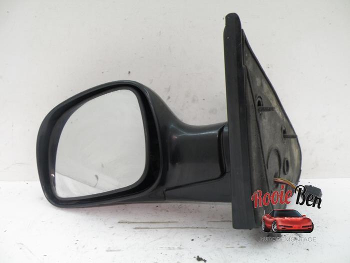 Buitenspiegel links van een Chrysler Town & Country, Gebruikt, -, Ophalen of Verzenden, -