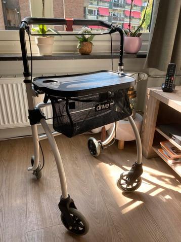 Rollator Roomba 2 jaar oud beschikbaar voor biedingen
