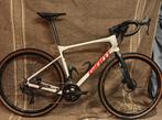 Giant Revolt Advanced 2 - Carbon Gravelbike - M/L -177/187cm, Fietsen en Brommers, Ophalen, Carbon, Giant, Zo goed als nieuw