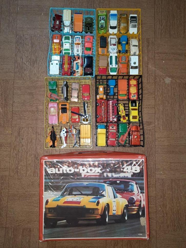 koffer matchbox vol met 48 autos vrachtauto, Hobby en Vrije tijd, Modelauto's | 1:87, Gebruikt, Bus of Vrachtwagen, Matchbox, Ophalen of Verzenden