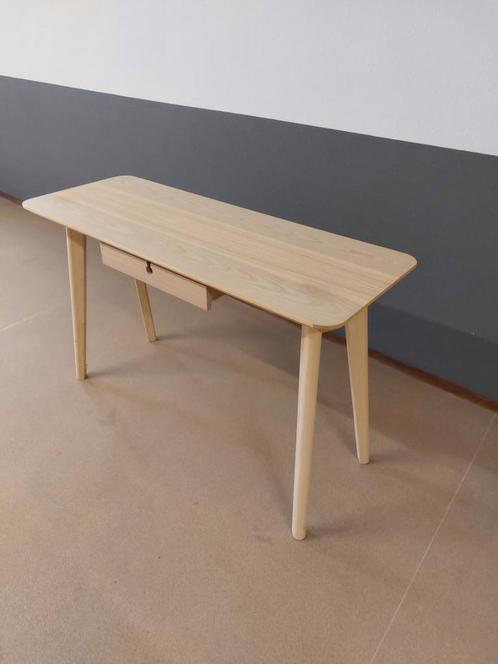 IKEA Lisabo bureautje essenfineer - 118x45 cm, Huis en Inrichting, Bureaus, Gebruikt, Bureau, Ophalen