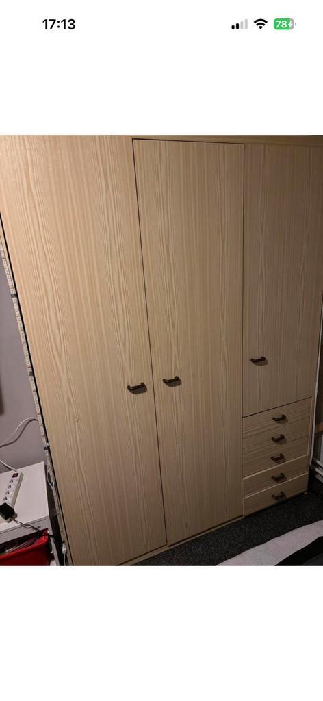 Kleding kast, Huis en Inrichting, Kasten | Kledingkasten, Gebruikt, 150 tot 200 cm, 100 tot 150 cm, 75 cm of meer, Ophalen