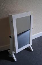 Sieraden spiegel kast, Ophalen