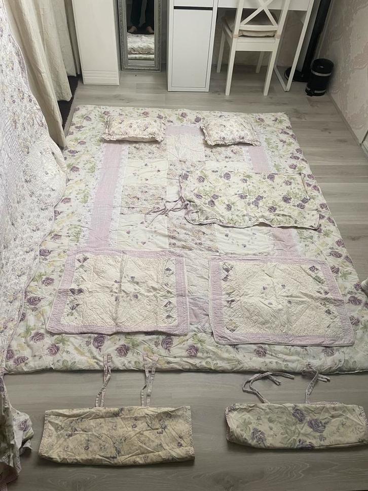 Laura Ashley beddenset, Huis en Inrichting, Slaapkamer | Beddengoed, Zo goed als nieuw, Kussen, Tweepersoons, Overige kleuren