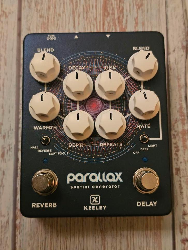 Keeley Parallax Spatial Generator - Reverb/Delay, Muziek en Instrumenten, Effecten, Zo goed als nieuw, Delay of Echo, Reverb, Ophalen of Verzenden