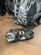 THE NORTH FACE BASE CAMP TOILETTAS MAAT S, 30 cm of meer, Zwart, Minder dan 35 cm, Ophalen of Verzenden