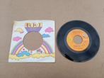 Single: Johnny Russel - She's In Love With A Rodeo Man/ USA, Verzenden, Gebruikt, 7 inch, Pop