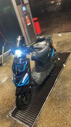 Piaggio zip 80cc 2023, Fietsen en Brommers, Brommeronderdelen | Scooters, Ophalen of Verzenden, Zo goed als nieuw, Piaggio