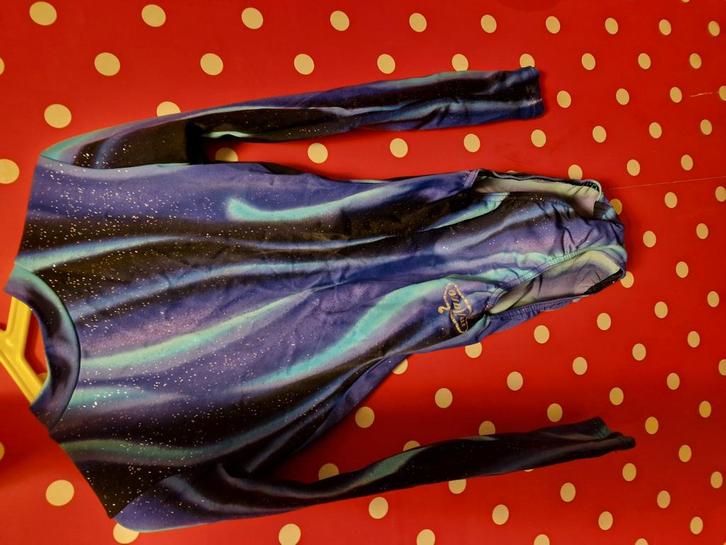 Milano turnpakje maat 32, Watersport en Boten, Hengelsport | Zeevissen, Zo goed als nieuw, Overige typen, Ophalen of Verzenden