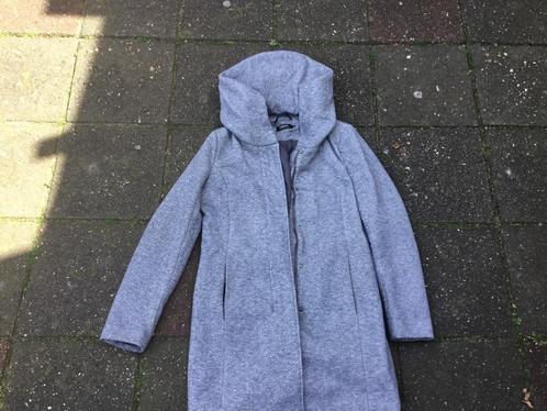 Grijze only jas maat M (valt als S), Kleding | Dames, Jassen | Zomer, Zo goed als nieuw, Maat 36 (S), Grijs, Ophalen of Verzenden