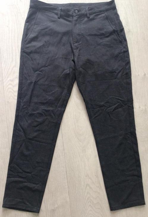 Lange broek Zara maat 40, Kleding | Dames, Broeken en Pantalons, Zo goed als nieuw, Maat 38/40 (M), Grijs, Lang, Ophalen of Verzenden