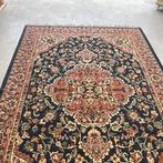Vintage karpet kleed pers vloerkleed tapijt kleur 190 x 270, Huis en Inrichting, Ophalen, Gebruikt, Boho, 150 tot 200 cm