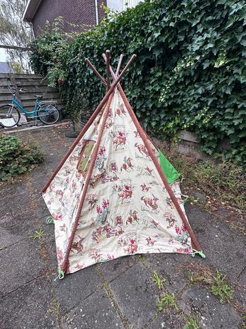 Leuke Wigwam/Speeltent - Gouda beschikbaar voor biedingen