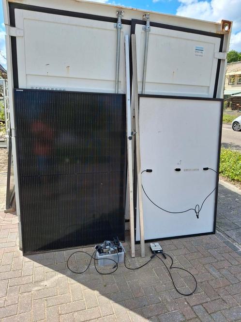 2 Jinko Solar zonnepanelen 395 WP 2022., Doe-het-zelf en Verbouw, Zonnepanelen en Toebehoren, Zo goed als nieuw, Compleet systeem