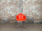 Vitra DAR roodoranje bij TheReSales, Huis en Inrichting, Stoelen, Ophalen, Design, Zo goed als nieuw, Rood